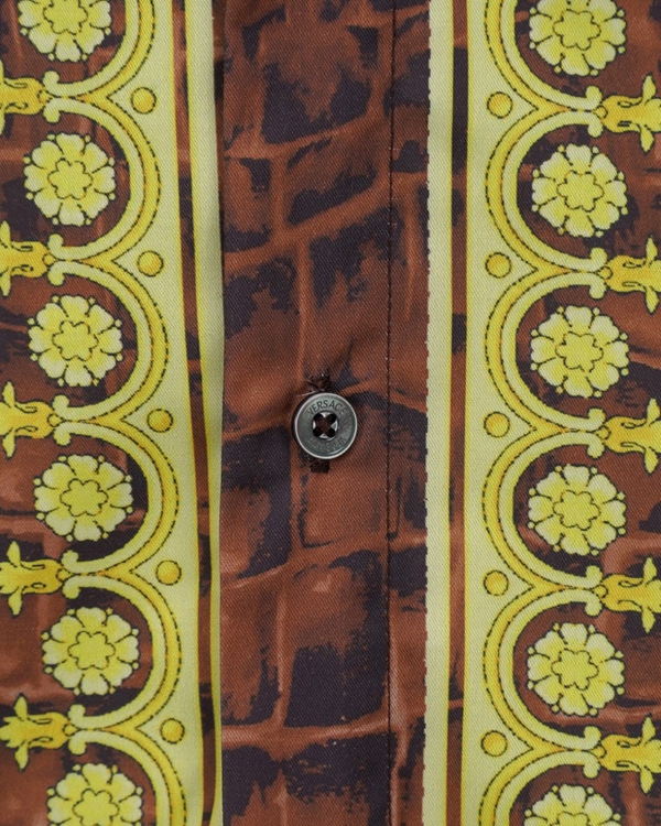 ブランドシャツ全体デザイン